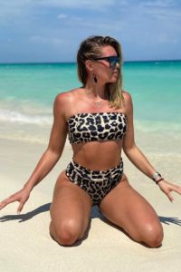 Alysha Newman beach bikini