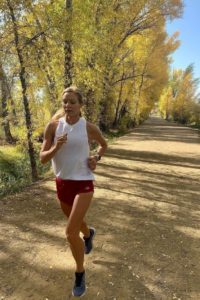 Emma Coburn running