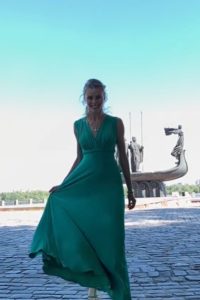 Yuliya Levchenko green dress