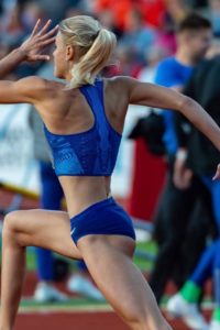 Yuliya Levchenko jumping